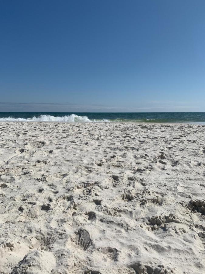 2-Bedroom Condo On Gulf Shores Beach W/Pool Exterior photo