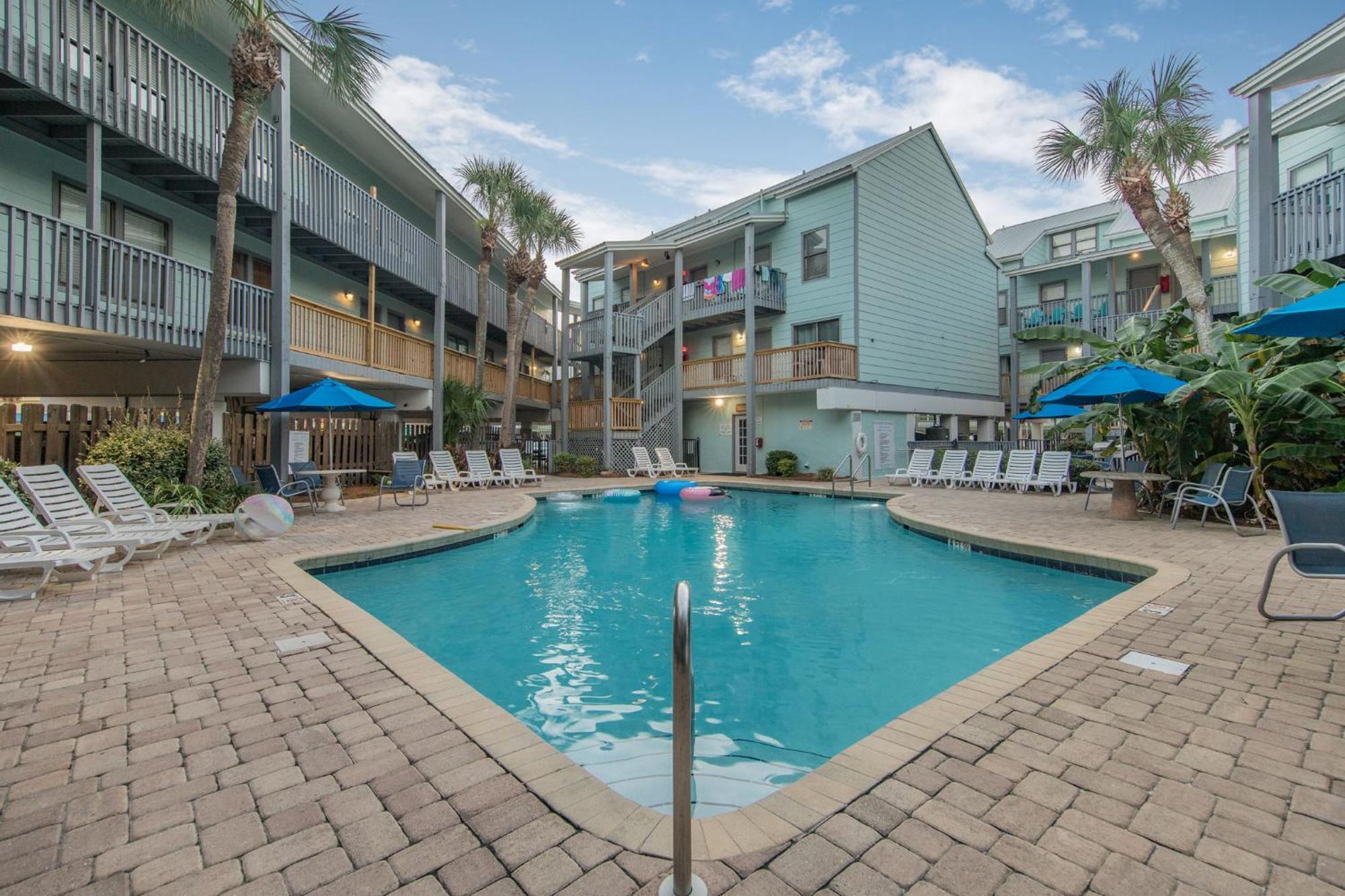 2-Bedroom Condo On Gulf Shores Beach W/Pool Exterior photo