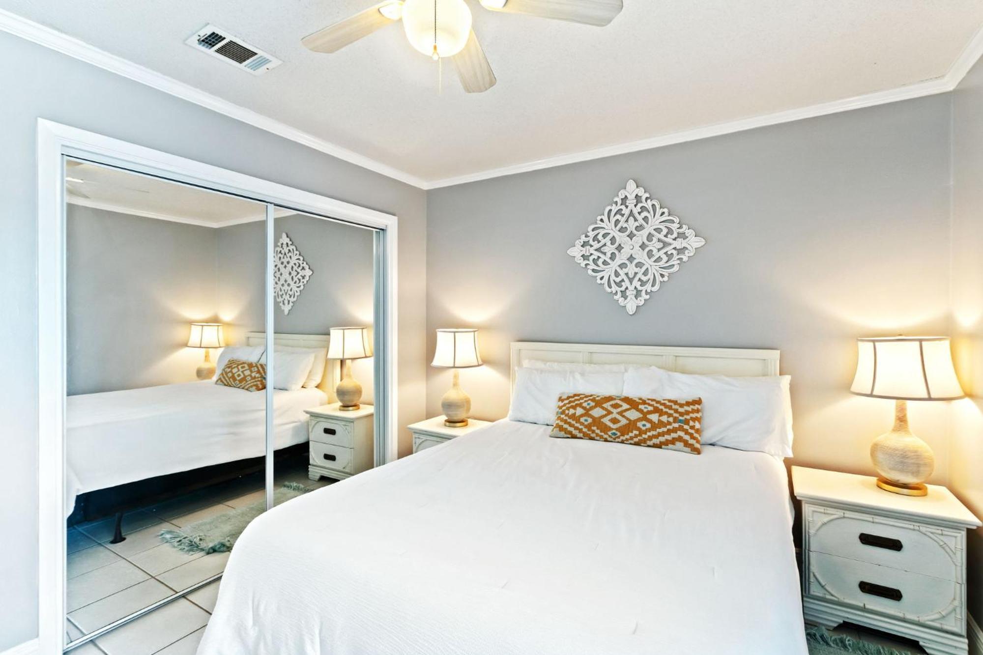 2-Bedroom Condo On Gulf Shores Beach W/Pool Exterior photo