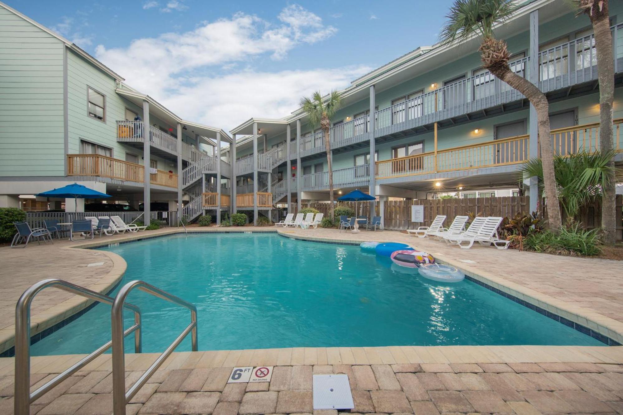 2-Bedroom Condo On Gulf Shores Beach W/Pool Exterior photo
